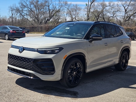 2026 Volkswagen Tiguan 2.0T SE R-Line Black SUV