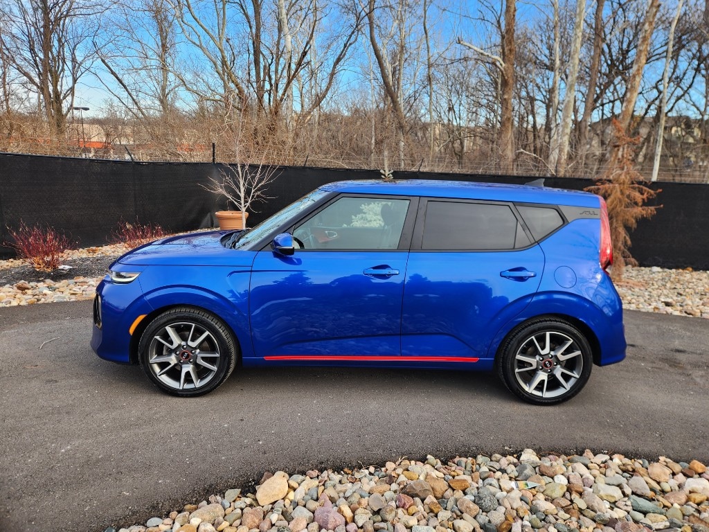 Used 2021 Kia Soul Turbo with VIN KNDJ53AF8M7766498 for sale in Kansas City