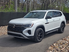 2026 Volkswagen Atlas Peak Edition SUV
