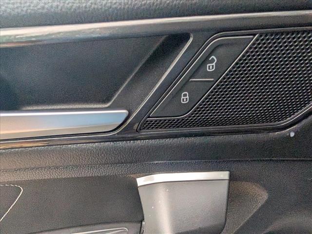 2023 Volkswagen Tiguan SE - Photo 29