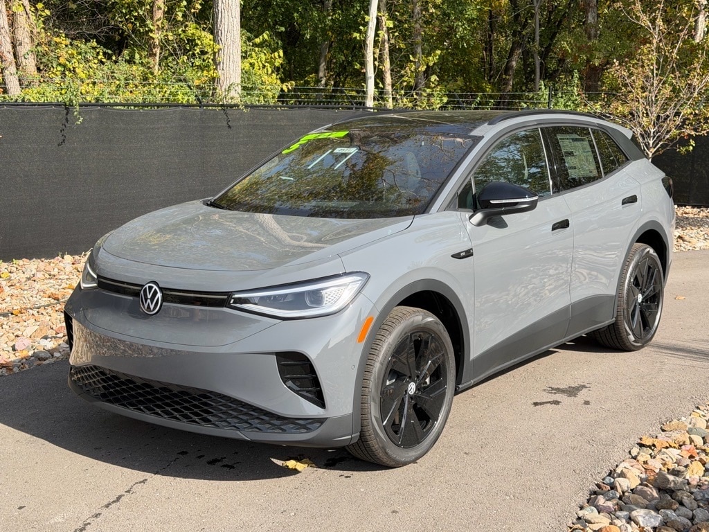 2025 Volkswagen ID.4 PRO S's photo