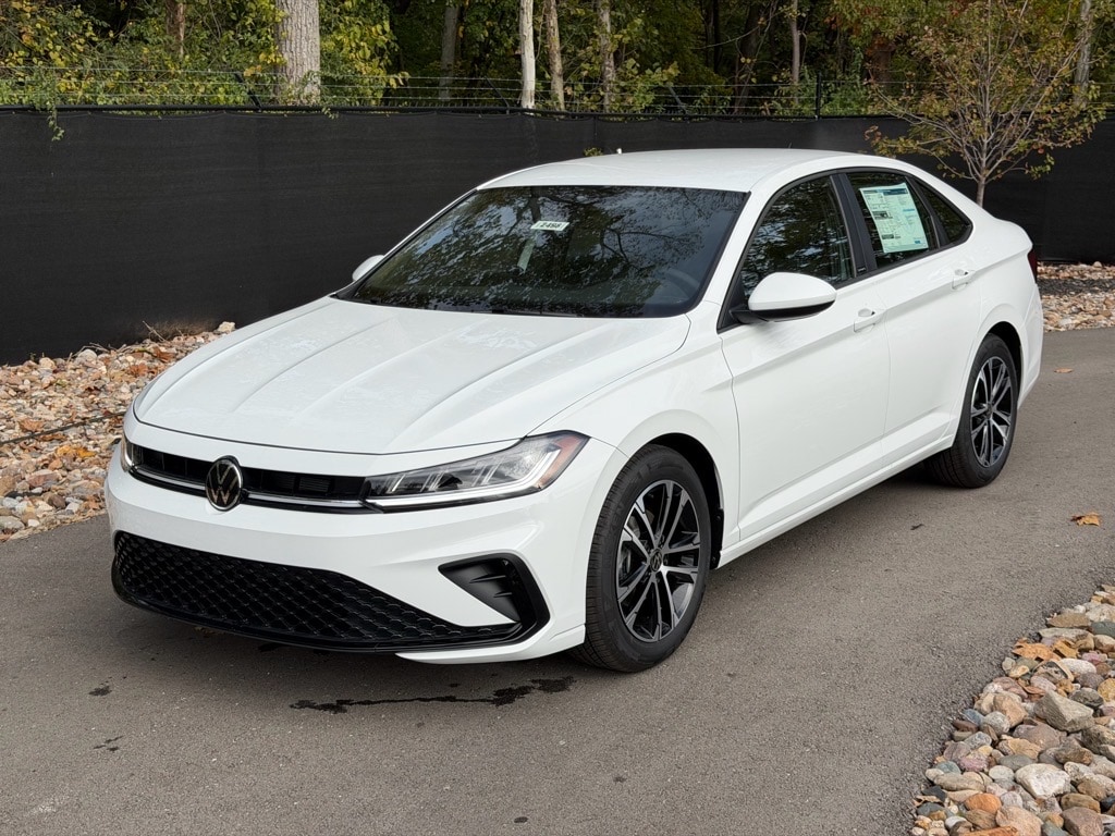 2026 Volkswagen Jetta Sport's photo