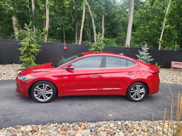 Used 2017 Hyundai Elantra Limited with VIN 5NPD84LF5HH011074 for sale in Kansas City