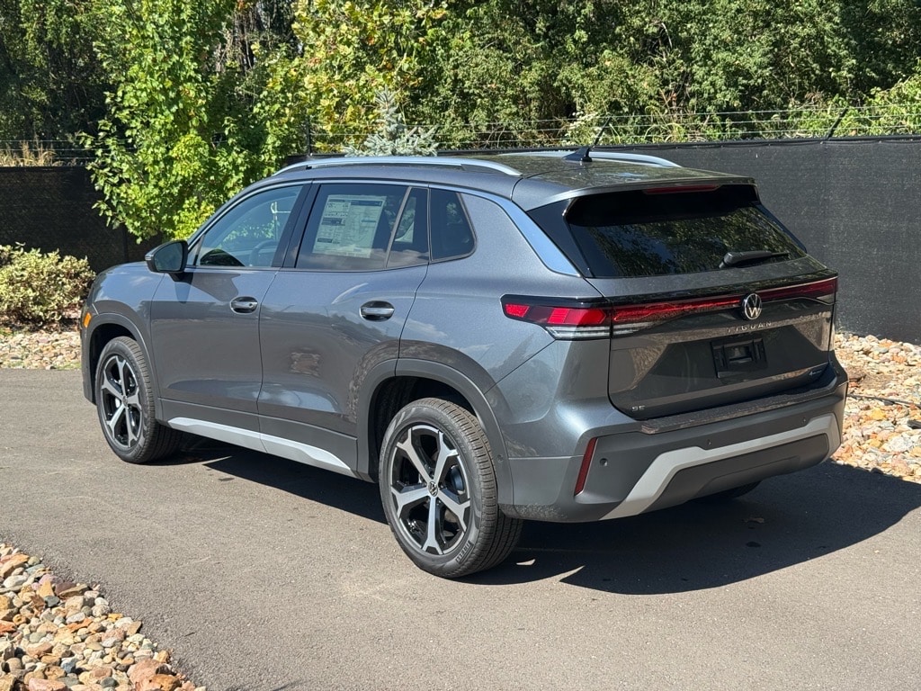 New 2025 Volkswagen Tiguan 2.0T SE SUV