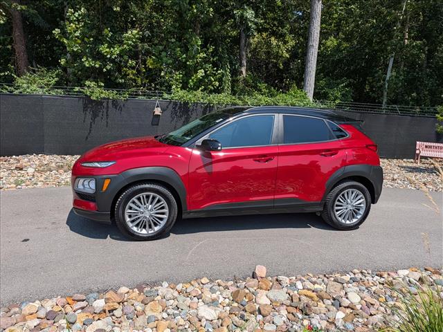 Used 2020 Hyundai Kona SEL with VIN KM8K2CAA5LU447590 for sale in Kansas City