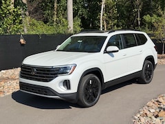 2026 Volkswagen Atlas SE w/Technology SUV