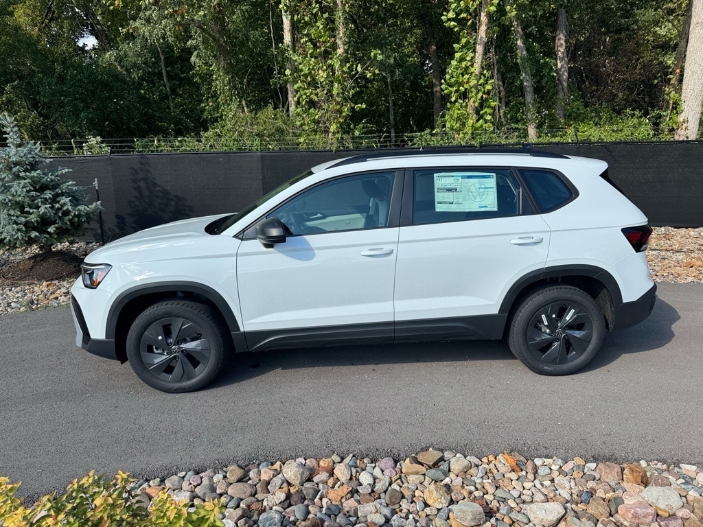New 2025 Volkswagen Taos 1.5T S SUV