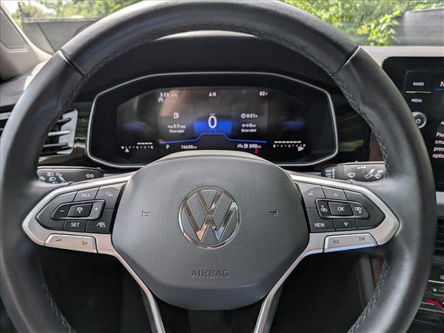 2025 Volkswagen Jetta SE - Photo 28