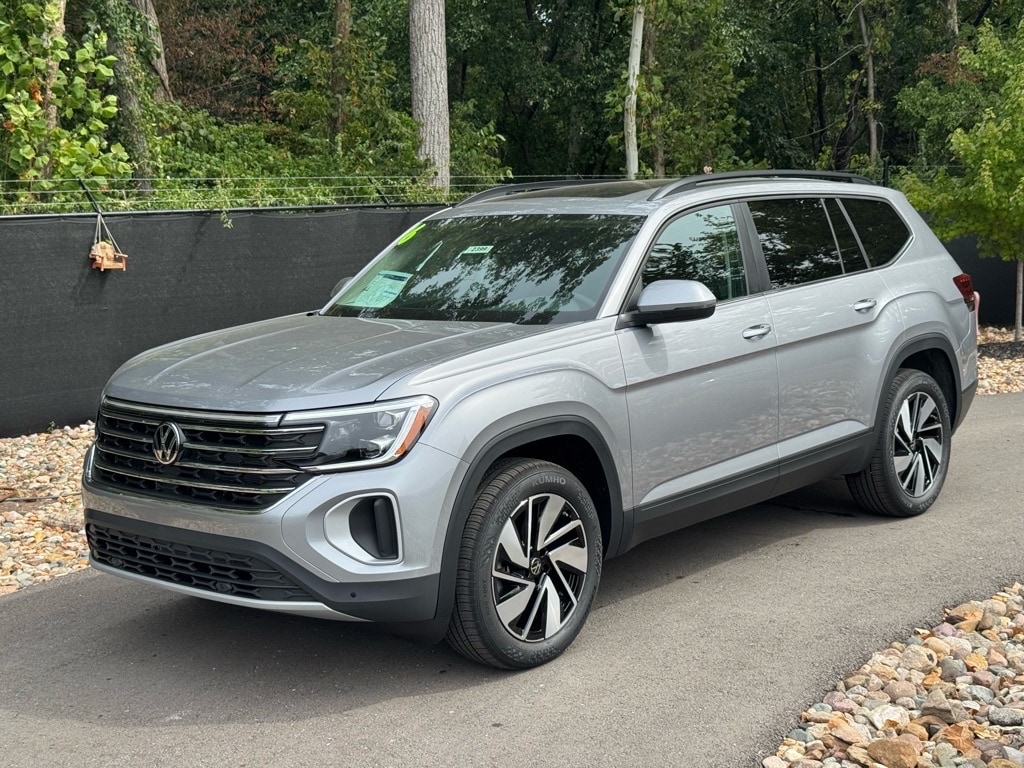 2026 Volkswagen Atlas SE w/Tech's photo