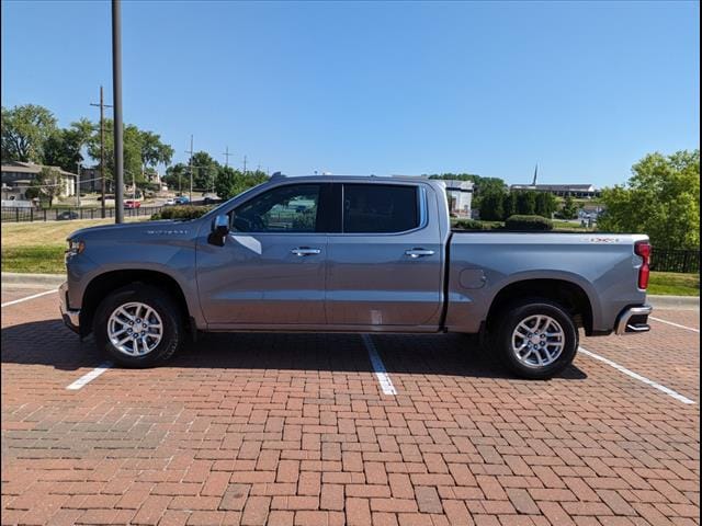 Used 2021 Chevrolet Silverado 1500 LTZ with VIN 1GCUYGEDXMZ200450 for sale in Kansas City