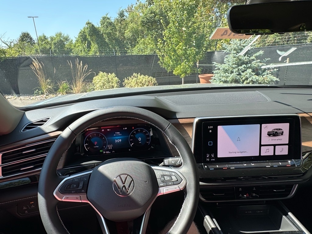 2026 Volkswagen Atlas SE w/Tech - Photo 28
