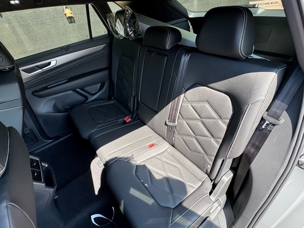 2026 Volkswagen Atlas Cross Sport SE w/Tech - Photo 20