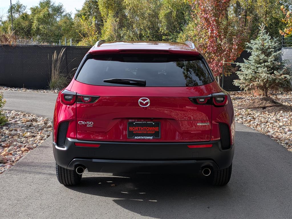 2024 Mazda CX-50 2.5 S Preferred photo 4