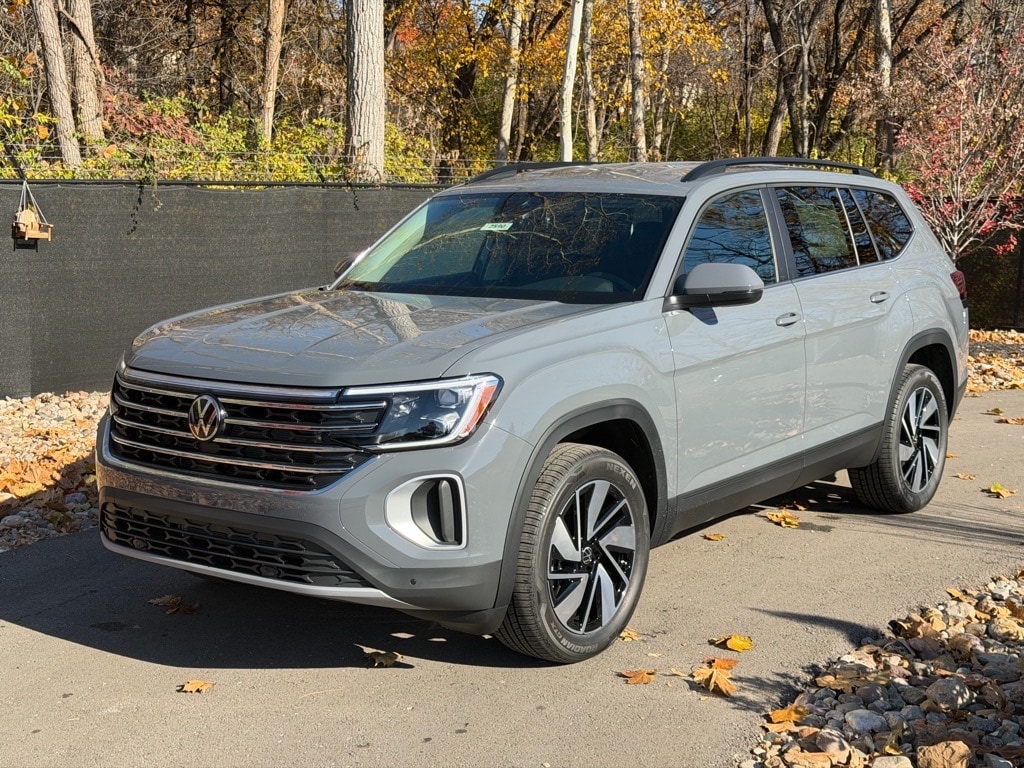 New 2026 Volkswagen Atlas 2.0T SE w/Technology SUV