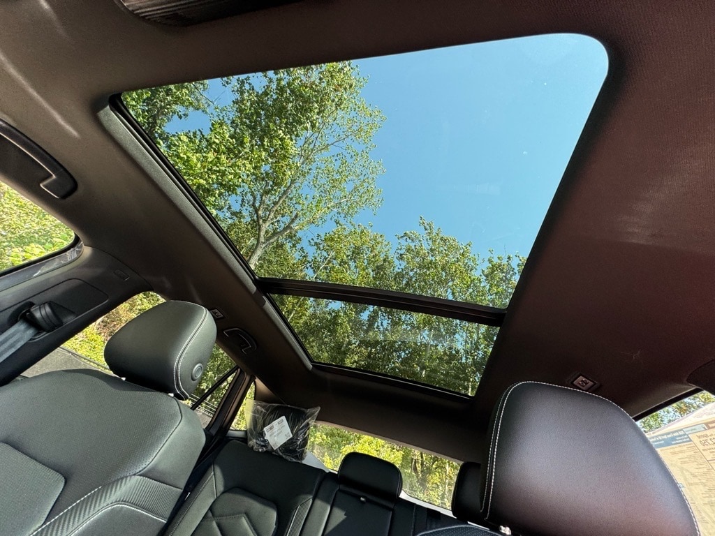 2026 Volkswagen Atlas Cross Sport SE w/Tech - Photo 35
