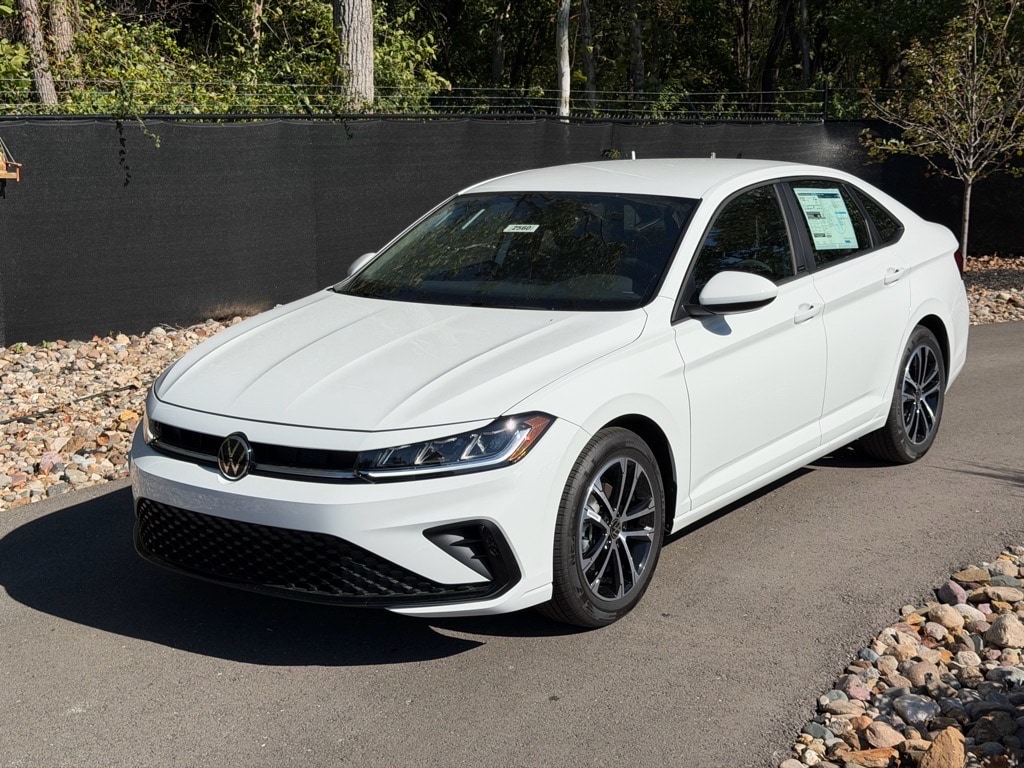 2026 Volkswagen Jetta Sport's photo