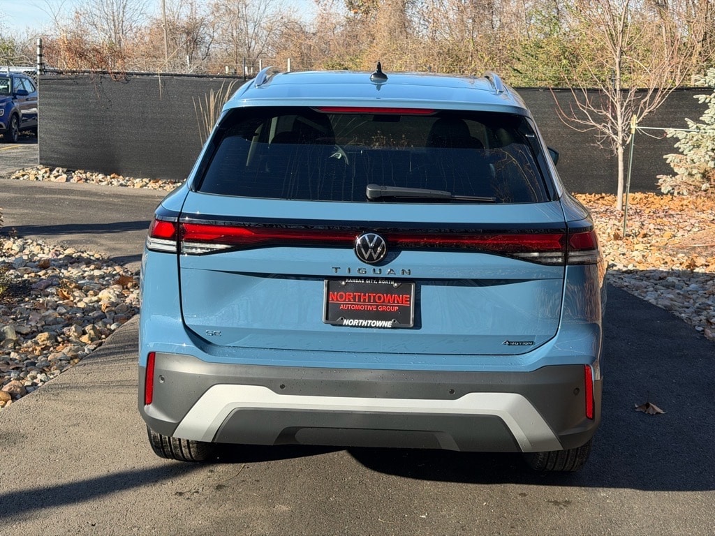 New 2026 Volkswagen Tiguan 2.0T SE SUV