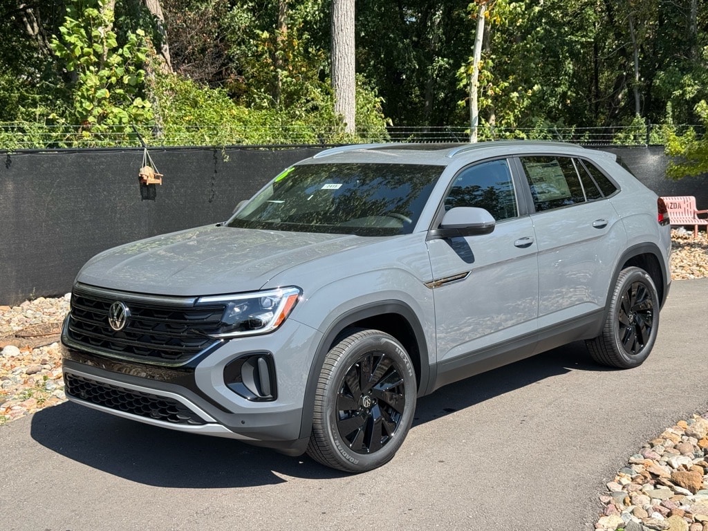 2026 Volkswagen Atlas Cross Sport SE w/Tech's photo
