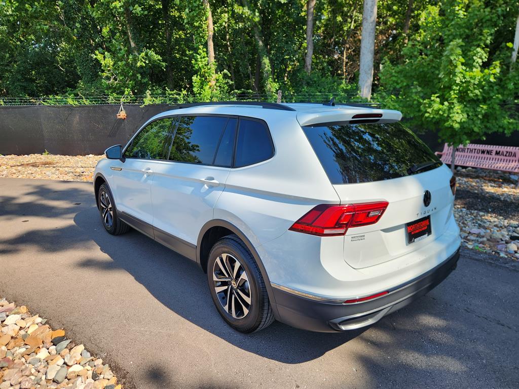 2024 Volkswagen Tiguan S photo 2