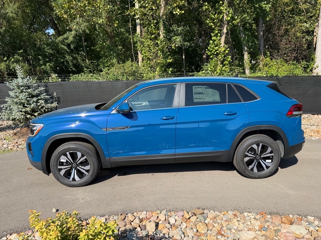 New 2026 Volkswagen Atlas Cross Sport 2.0T SE SUV