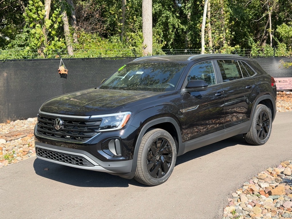 2026 Volkswagen Atlas Cross Sport SE w/Tech's photo