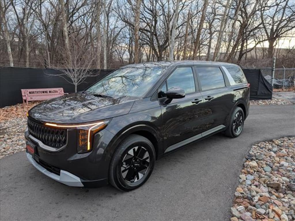 Used 2025 Kia Carnival Hybrid LXS Van Passenger Van