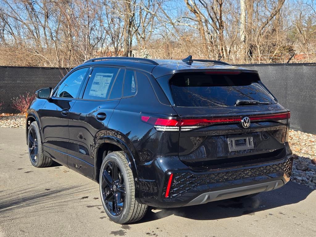 New 2026 Volkswagen Tiguan 2.0T SE R-Line Black SUV