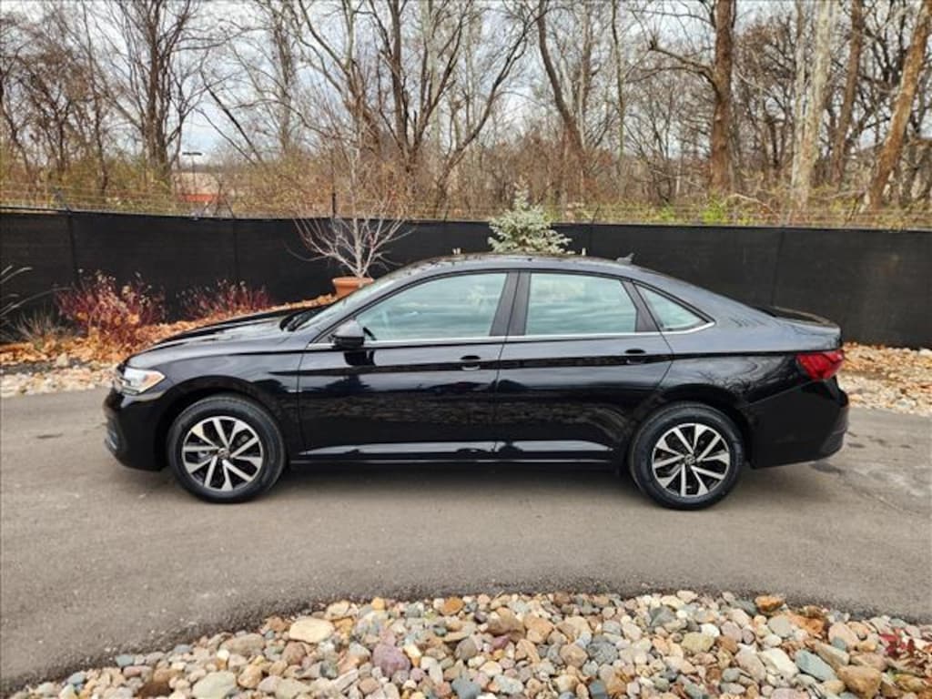 Certified 2024 Volkswagen Jetta 1.5T S Sedan