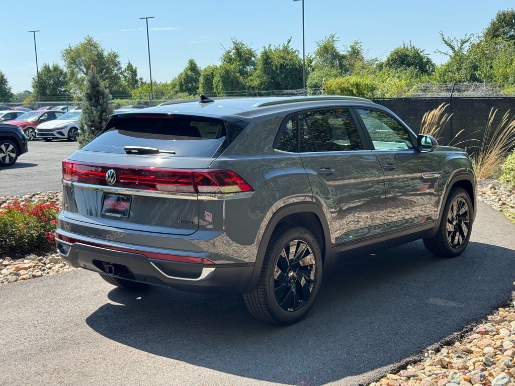 2026 Volkswagen Atlas Cross Sport SE w/Tech - Photo 5