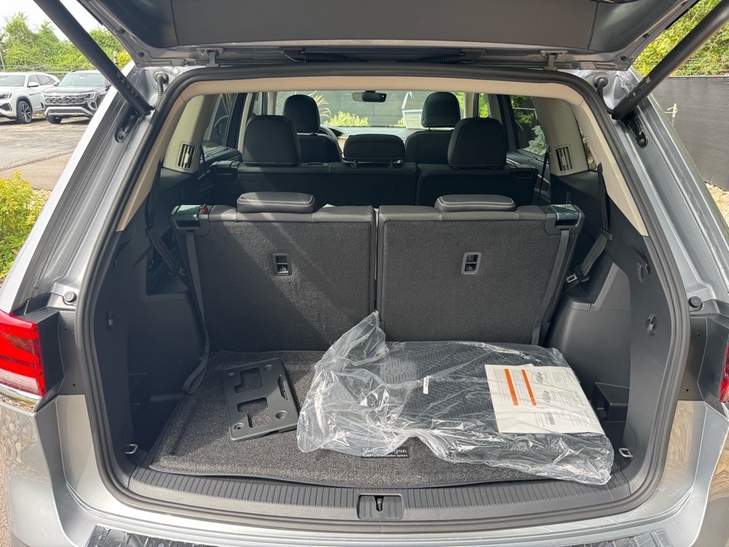2026 Volkswagen Atlas SE w/Tech - Photo 17