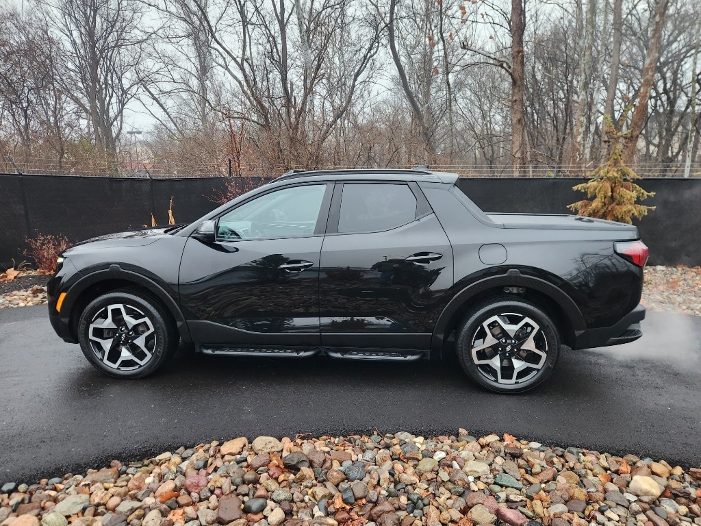 Used 2023 Hyundai Santa Cruz Limited with VIN 5NTJEDAFXPH061760 for sale in Kansas City, MO