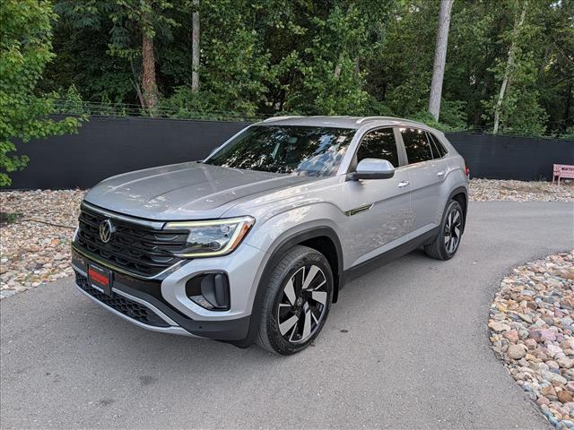 2024 Volkswagen Atlas Cross Sport 2.0T SE w/Technology SUV