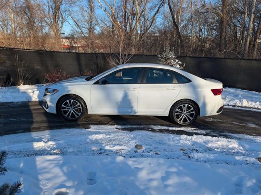 Certified 2023 Volkswagen Jetta 1.5T Sport Sedan