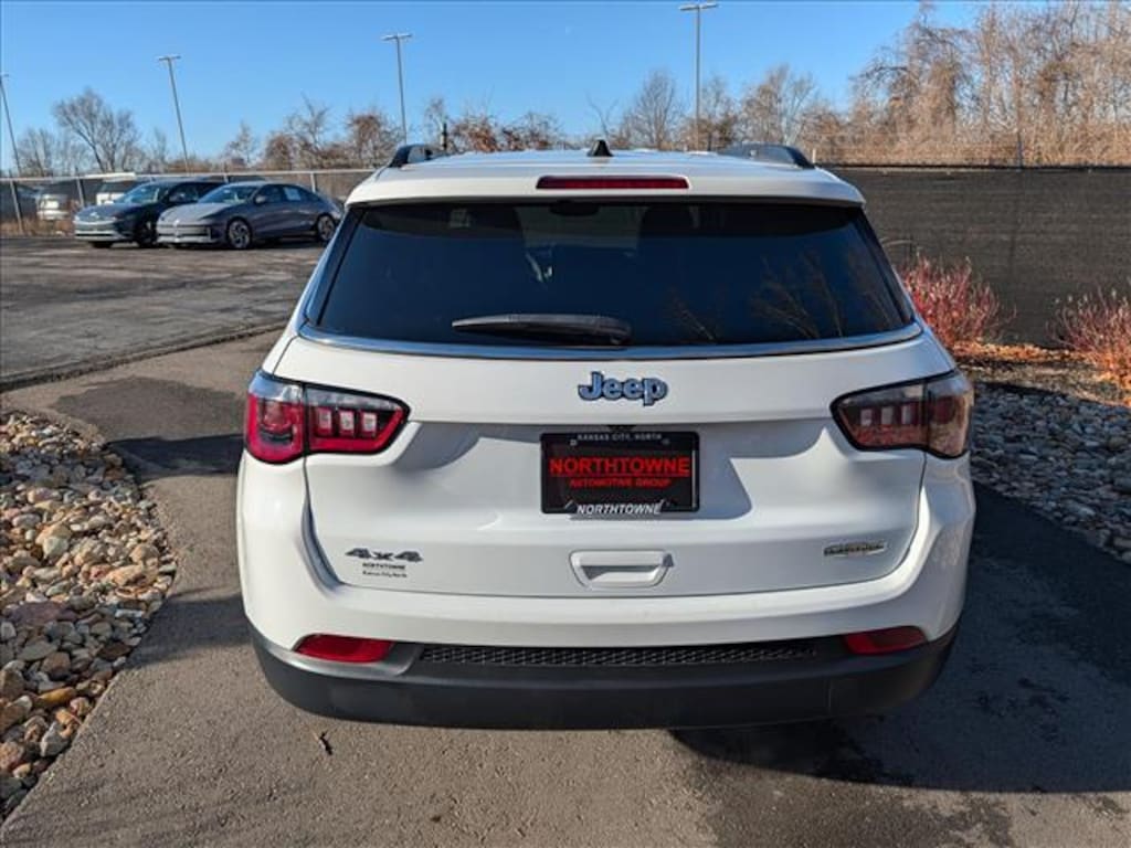 Used 2024 Jeep Compass Latitude SUV