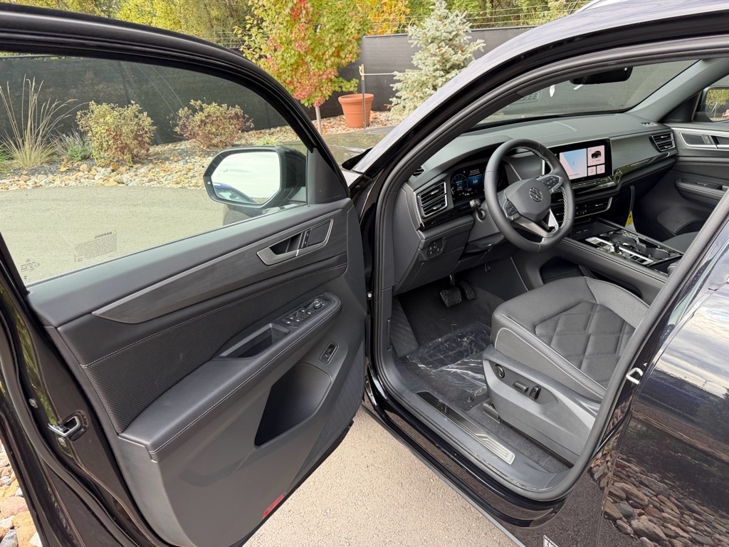 2026 Volkswagen Atlas Cross Sport SE w/Tech - Photo 20