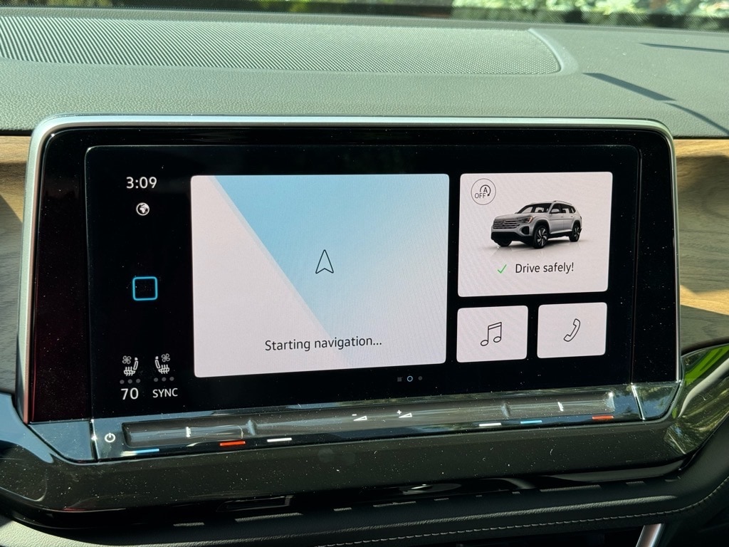 2026 Volkswagen Atlas SE w/Tech - Photo 32