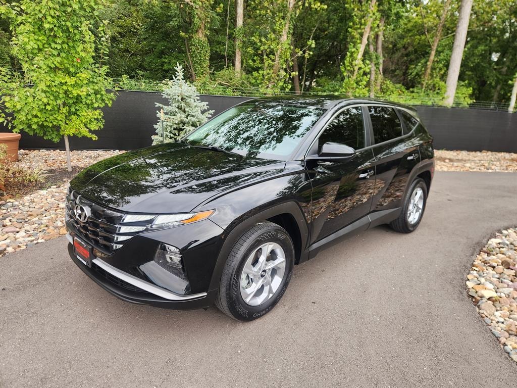 Used 2024 Hyundai Tucson SE SUV