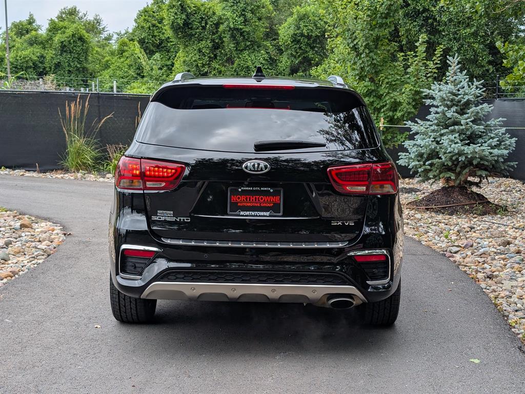 2020 Kia Sorento SX photo 4