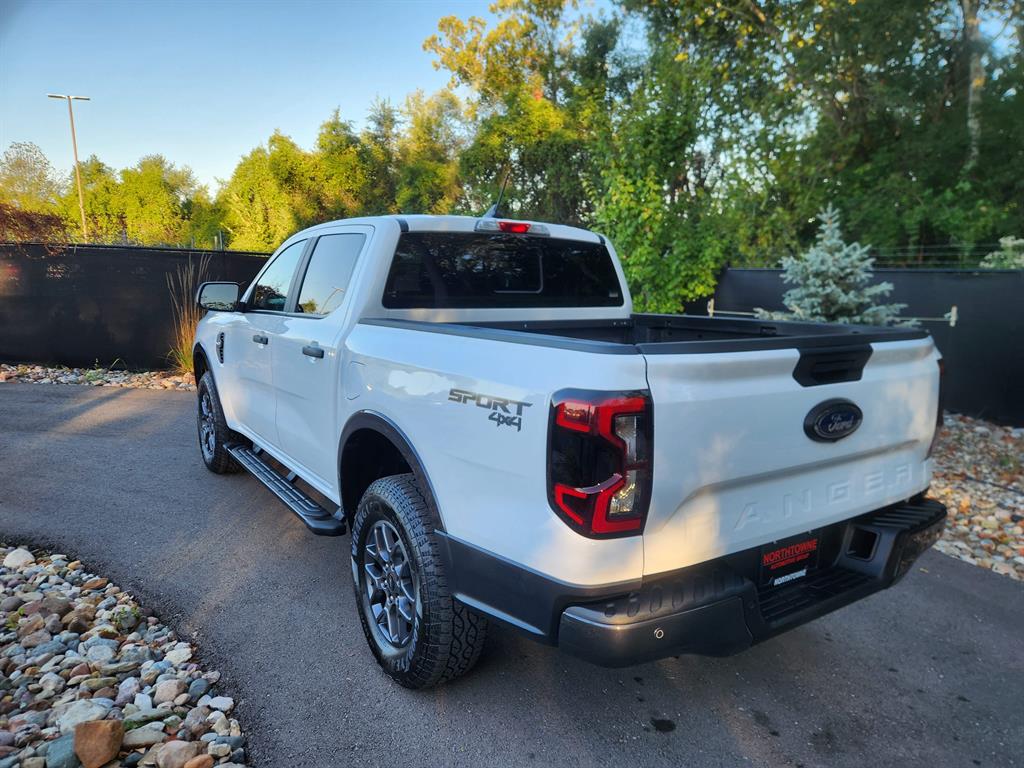 2024 Ford Ranger XLT photo 3