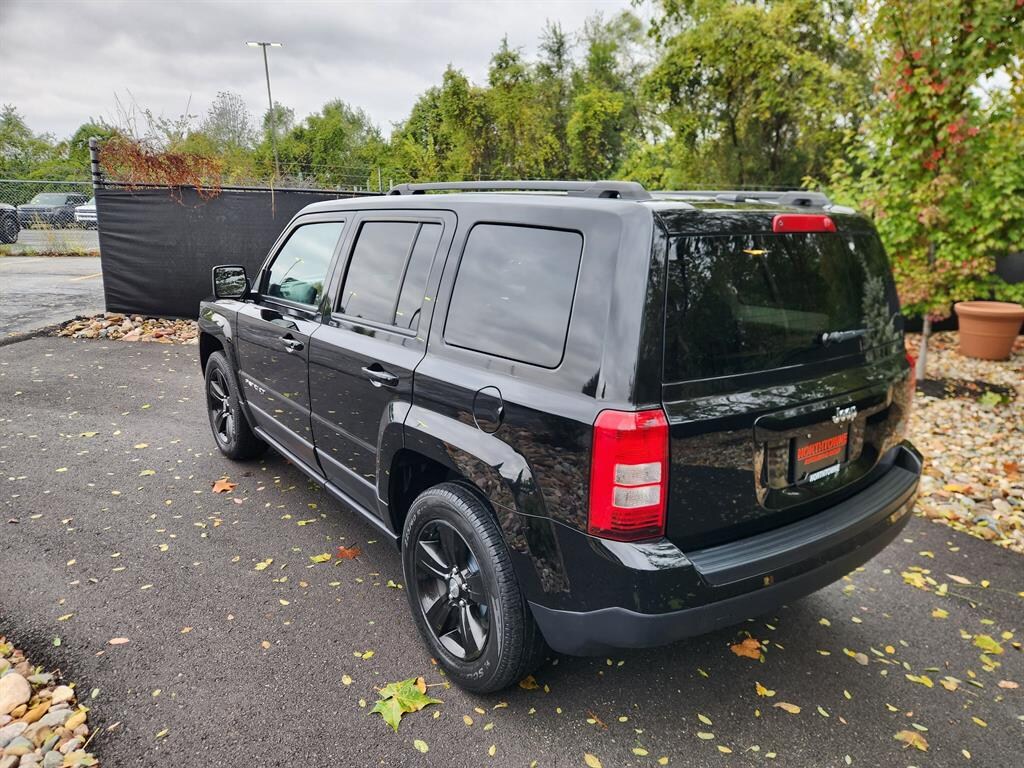 Used 2017 Jeep Patriot Latitude FWD SUV