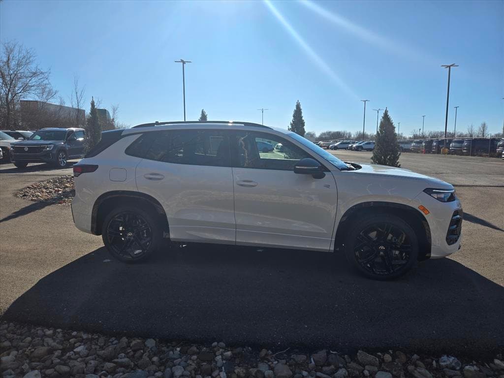 New 2026 Volkswagen Tiguan 2.0T SE R-Line Black SUV