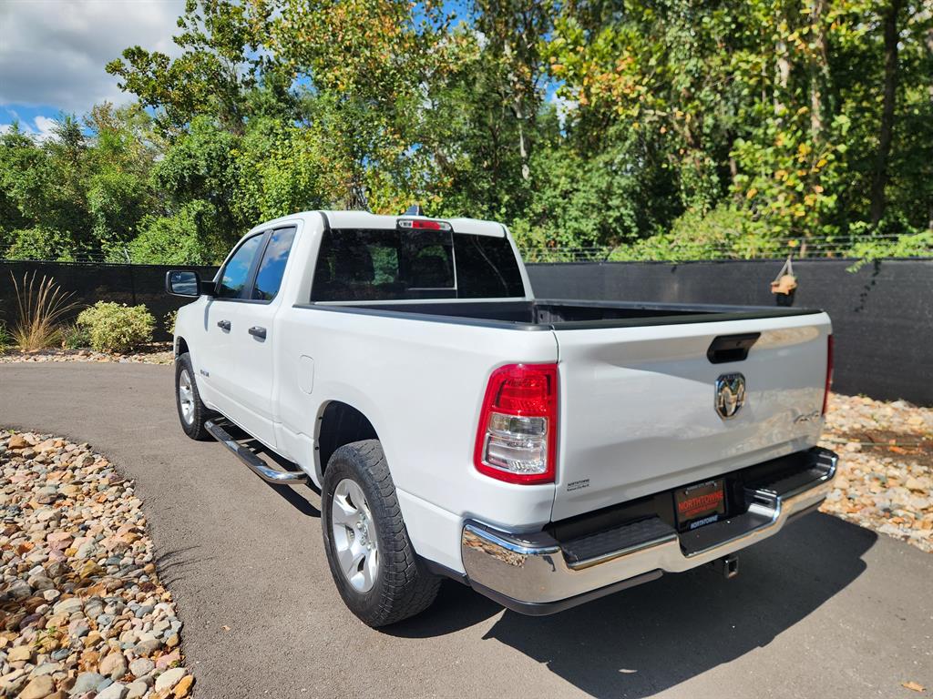 2022 Ram 1500 Tradesman photo 3