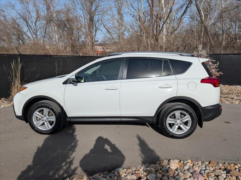 Used 2014 Toyota RAV4 4WD XLE SUV