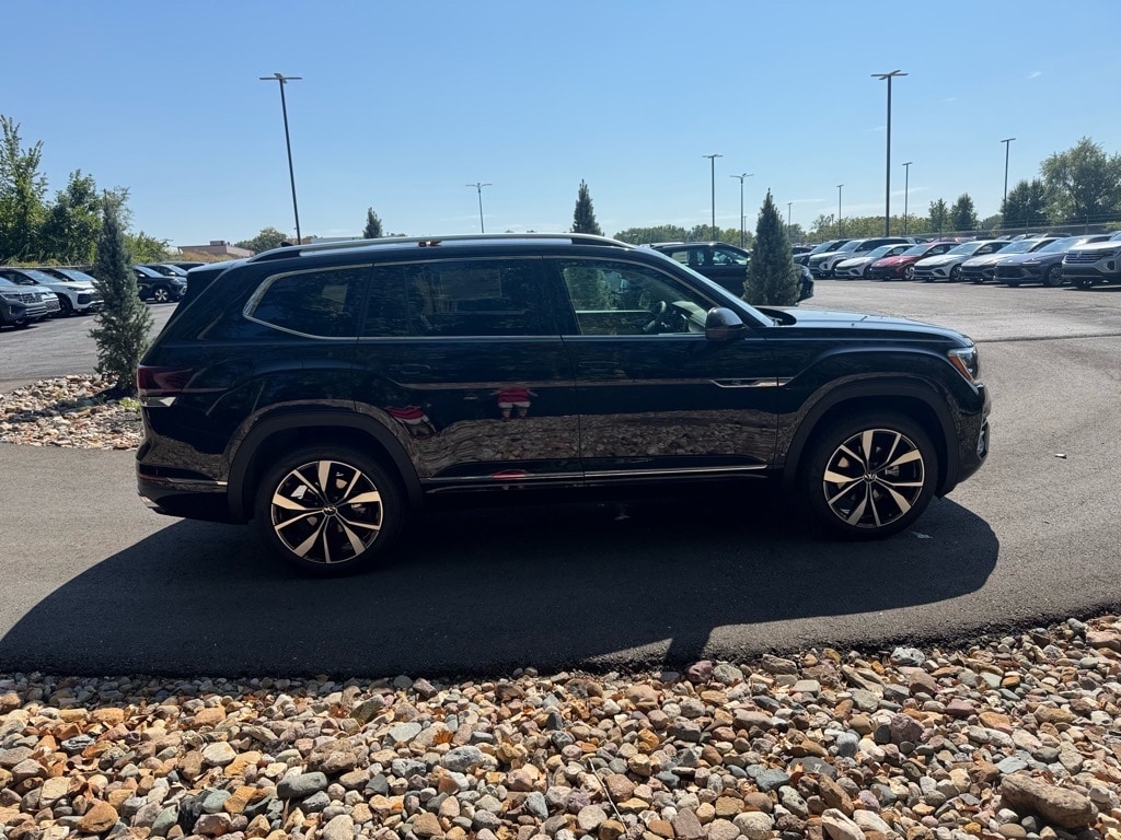 2026 Volkswagen Atlas SEL Premium R-Line - Photo 6