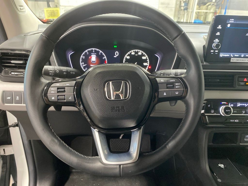 2025 Honda Pilot Touring - Photo 22
