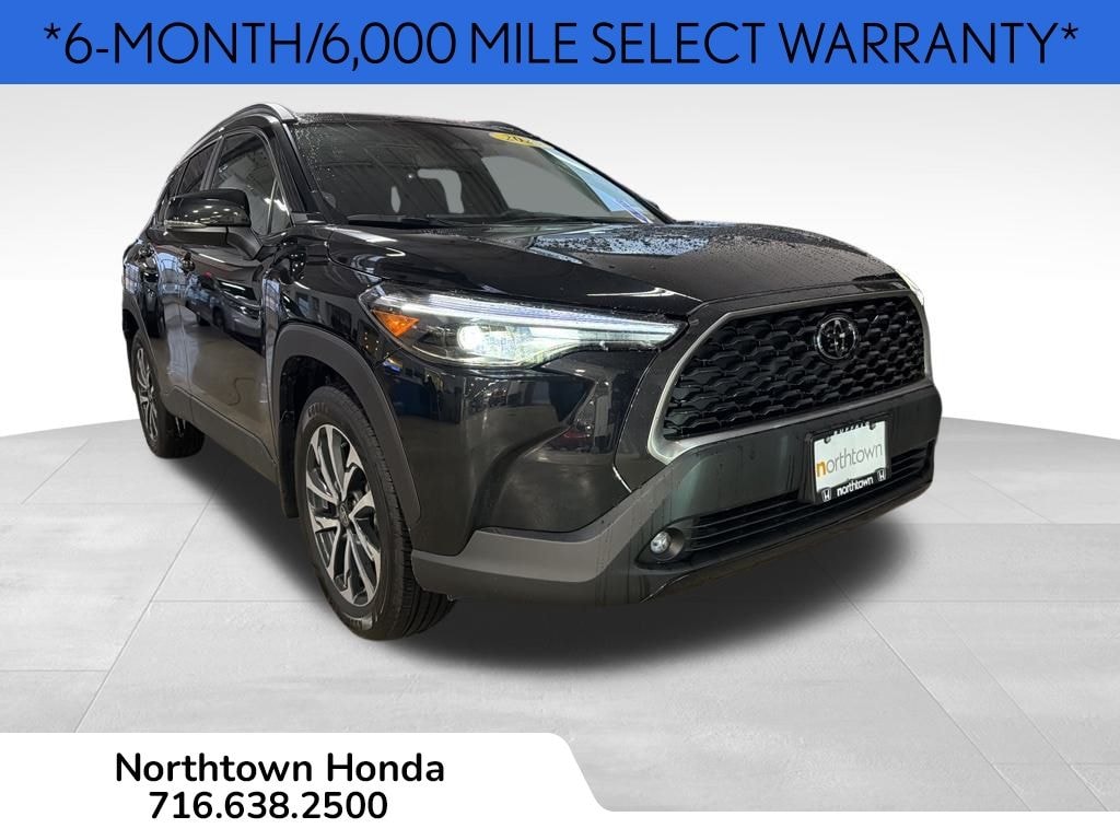 Used 2025 Toyota Corolla Cross XLE SUV