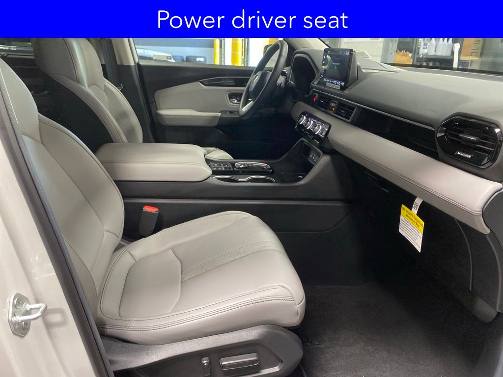 2025 Honda Pilot Touring - Photo 13