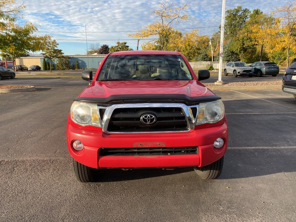 2006 Toyota Tacoma Base V6 photo 2