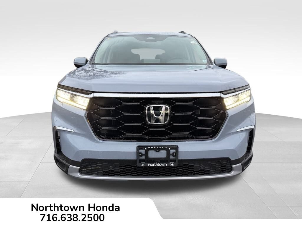 New 2025 Honda Pilot Touring SUV