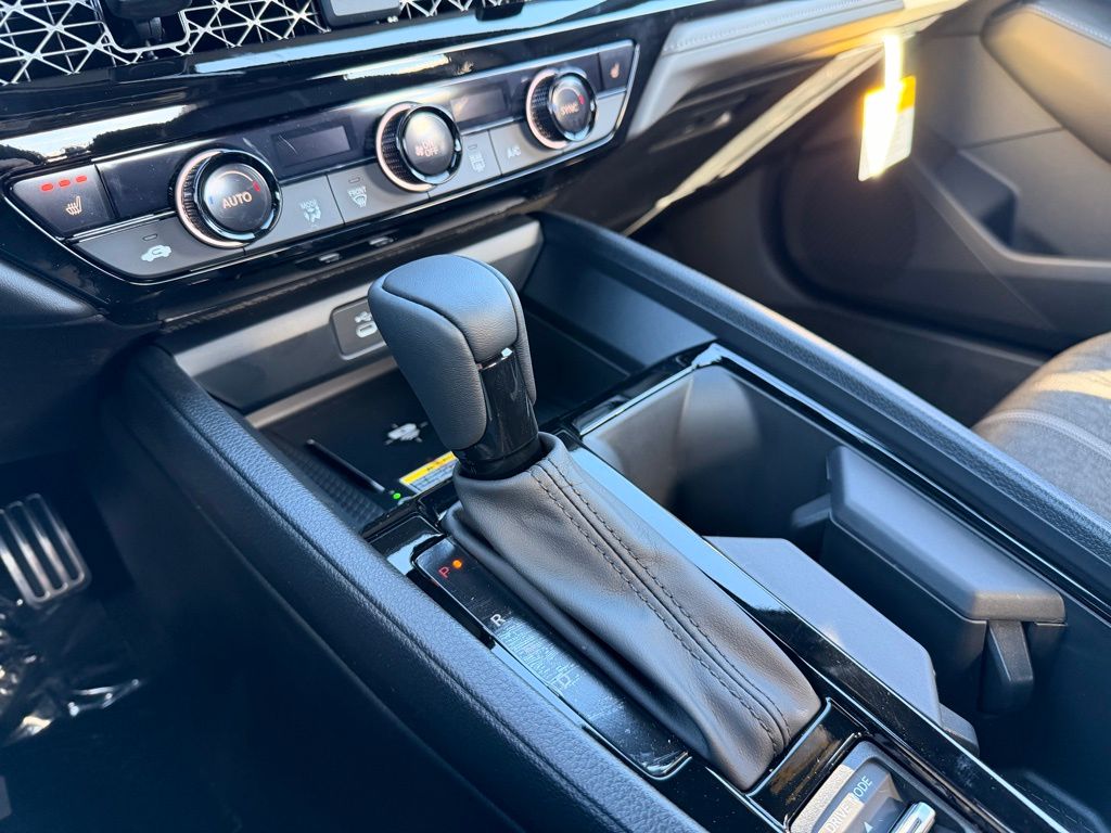 2025 Honda Accord Hybrid Sport - Photo 8
